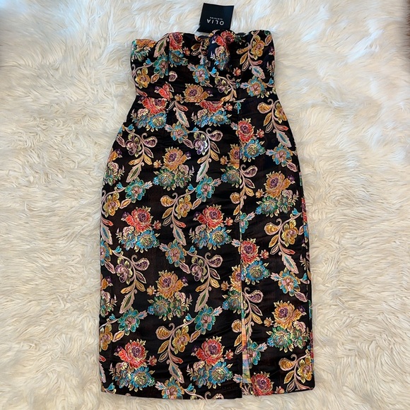 NWT Vici || Olia “Ganni Jacquard” Strapless Midi Dress ~ in Metallic Multi - Picture 5 of 16